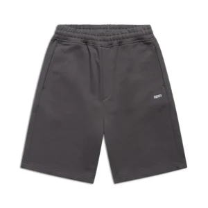 18 Uhr schwarze Shorts